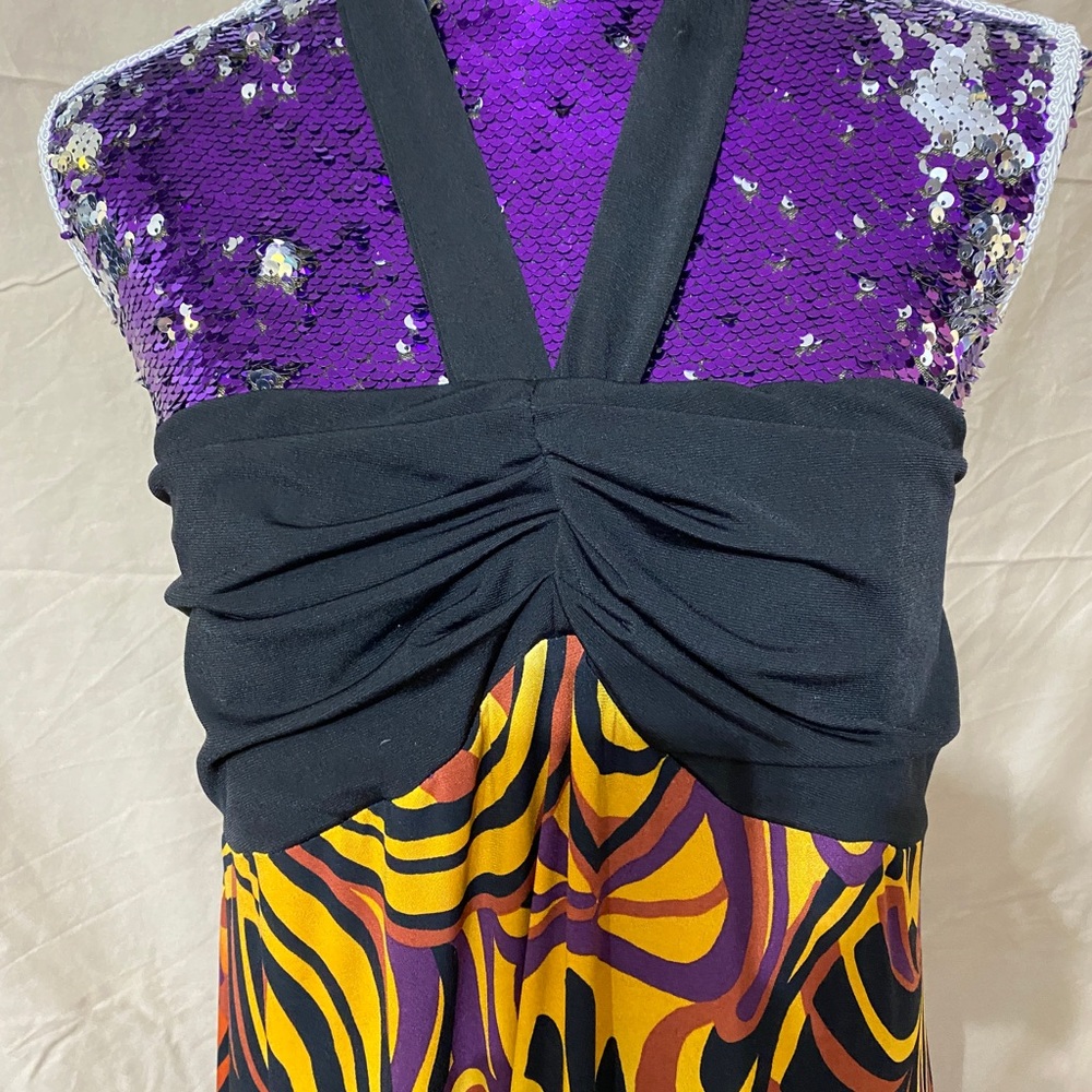 Halter Dress - Picture 6 of 7